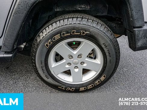 Used 2018 Jeep Wrangler Unlimited Sport S image 17