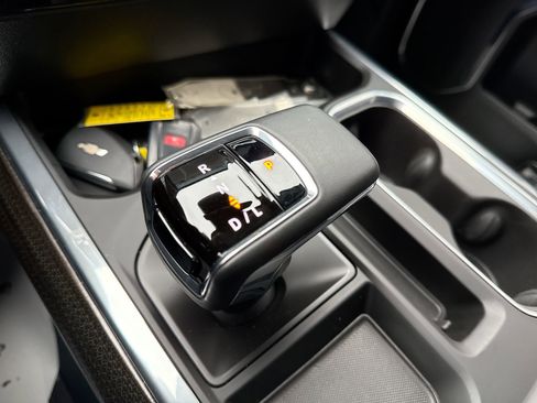 Used 2024 Chevrolet Silverado 1500 LT Trail Boss image 21