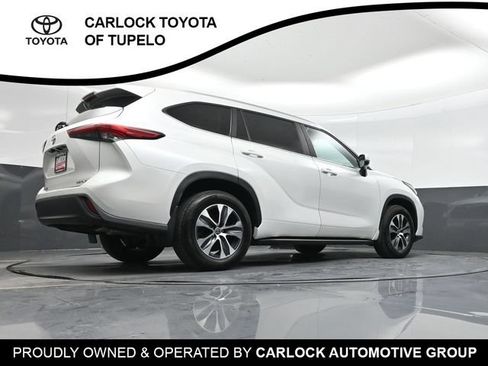 Used 2023 Toyota Highlander XLE AWD/4WD image 53