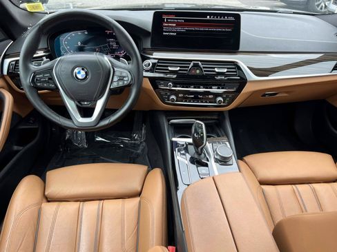 Used 2021 BMW 540i xDrive w/ Convenience Package AWD/4WD image 12