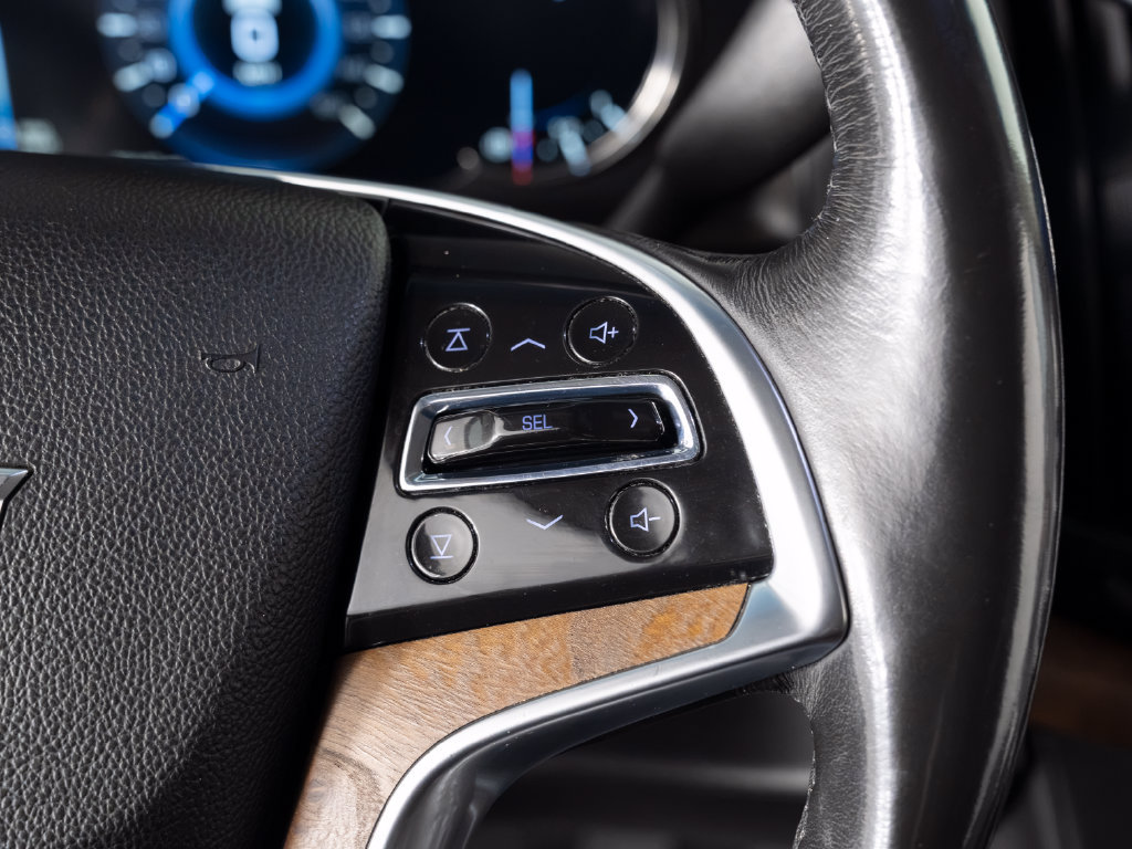 Used 2019 Cadillac Escalade Luxury AWD/4WD image 21