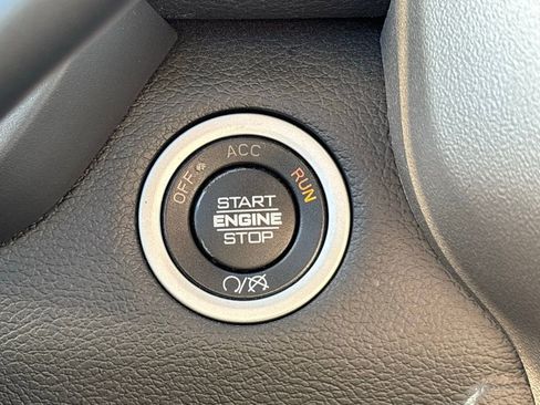 Used 2019 RAM 3500 Laramie image 12