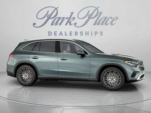 Certified 2026 Mercedes-Benz GLC 300 image 29