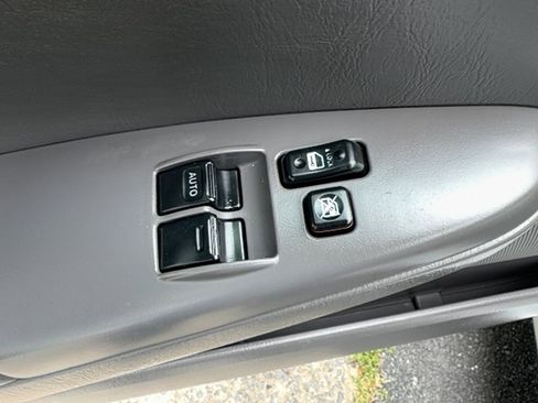 Used 2007 Toyota Solara SE Sport FWD image 13