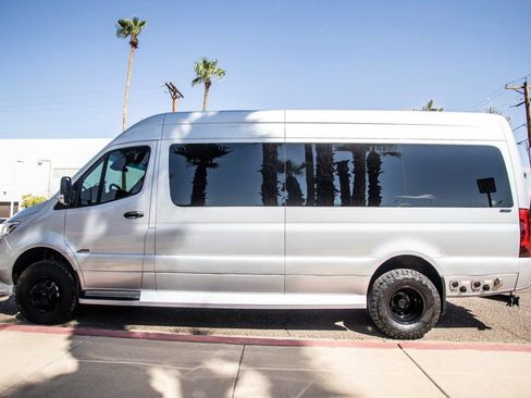 Used 2022 Mercedes-Benz Sprinter 3500 image 6