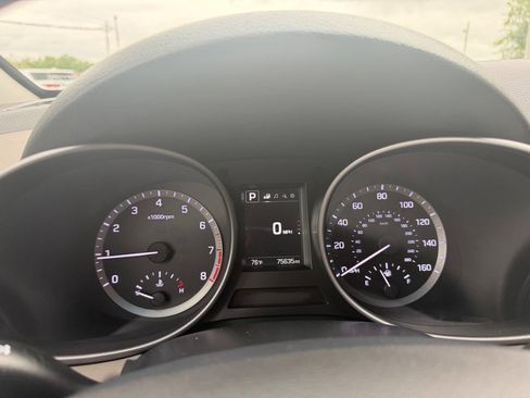 Used 2018 Hyundai Santa Fe Sport AWD/4WD image 18