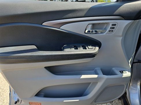 Used 2022 Honda Pilot EX-L image 13