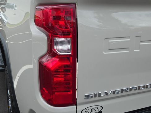 New 2026 Chevrolet Silverado 2500 Custom w/ Custom Value Package AWD/4WD image 18