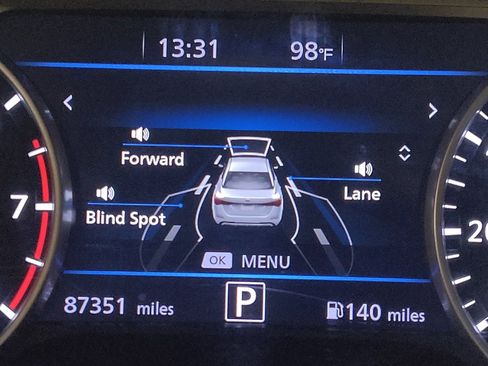 Used 2021 Nissan Sentra SV FWD image 23