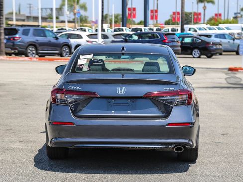 Certified 2025 Honda Civic Sport image 4