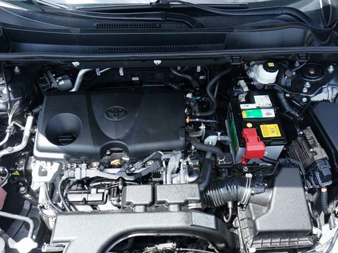 Used 2020 Toyota RAV4 XLE AWD/4WD image 12
