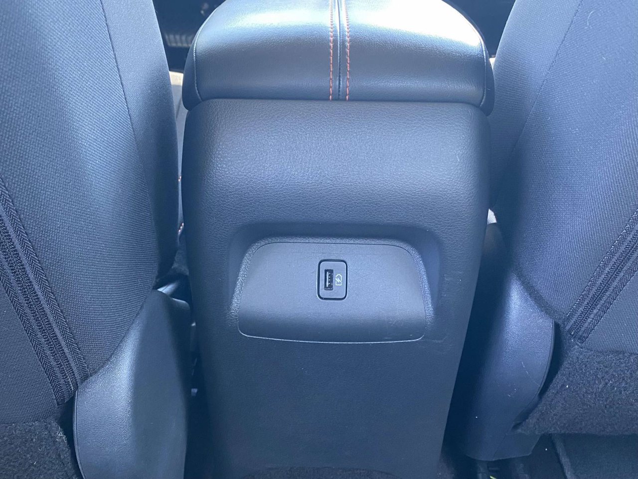 Used 2025 Nissan Sentra SR FWD image 12
