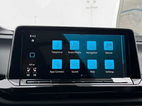 New 2026 Volkswagen Atlas Cross Sport SEL R-Line image 16