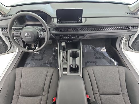 Used 2023 Honda Accord LX image 9