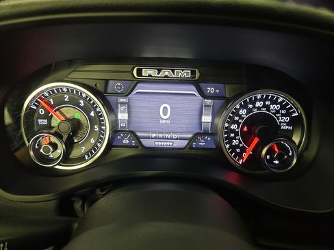 Certified 2019 RAM 1500 Big Horn AWD/4WD image 18