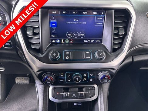 Used 2021 GMC Acadia SLE w/ Driver Convenience Package image 13