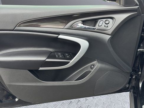 Used 2016 Buick Regal image 13