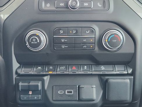 Used 2025 Chevrolet Silverado 1500 Custom Trail Boss w/ Turbomax Blackout Package image 17