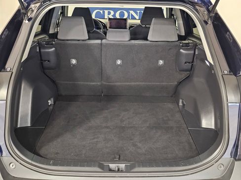 Used 2024 Toyota RAV4 XLE FWD image 22