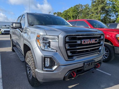 Used 2020 GMC Sierra 1500 AT4 w/ AT4 Premium Package AWD/4WD image 13