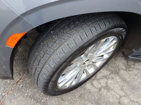 Used 2021 Cadillac Escalade ESV Premium Luxury image 47