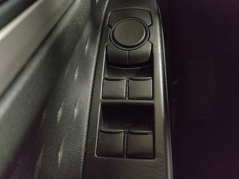 Used 2020 Ford Escape SE image 27