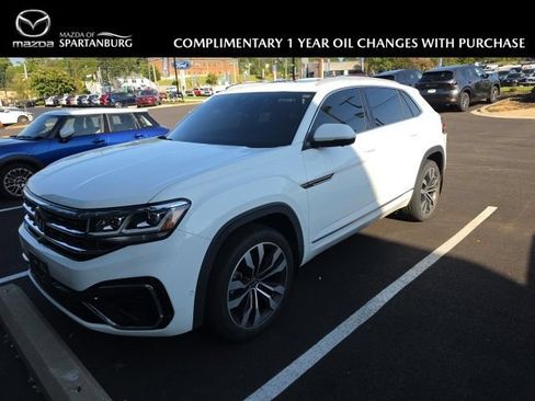Used 2022 Volkswagen Atlas Cross Sport SEL Premium R-Line AWD/4WD image 1