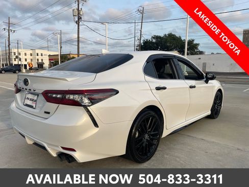 Used 2024 Toyota Camry XSE FWD image 5
