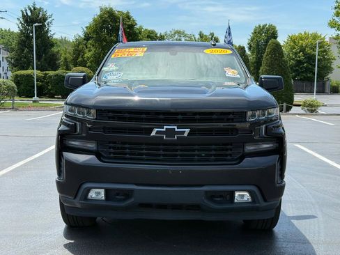 Used 2020 Chevrolet Silverado 1500 RST AWD/4WD image 2