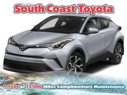 Used 2019 Toyota C-HR LE image 1