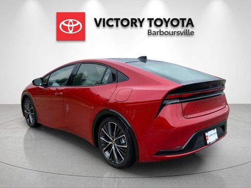 Used 2025 Toyota Prius Limited FWD image 3