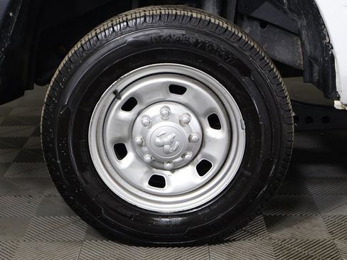 Used 2018 RAM 2500 Tradesman image 18