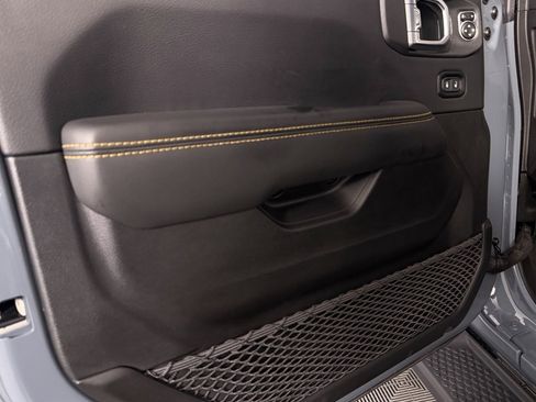 Certified 2024 Jeep Wrangler Sahara w/ Technology Group image 26