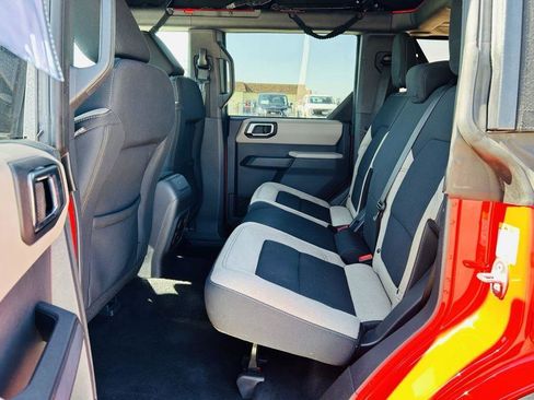 Used 2021 Ford Bronco Big Bend image 20