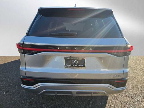 Certified 2025 Lexus TX 500h F SPORT Premium w/ Technology Package image 4