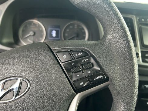 Used 2018 Hyundai Tucson SE w/ Cargo Package image 14