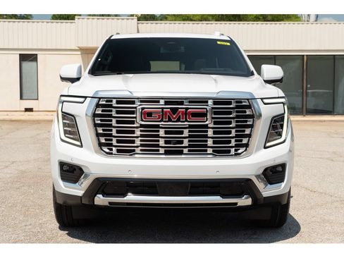 New 2026 GMC Yukon Denali w/ Sun & Power Step Package AWD/4WD image 3