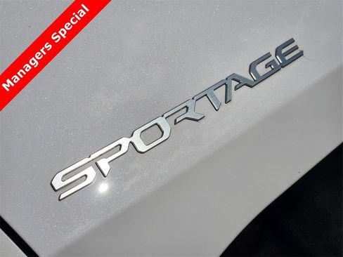 New 2025 Kia Sportage EX w/ Premium Package image 8