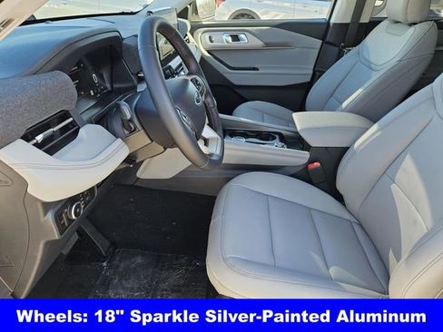 New 2026 Ford Explorer Active w/ Active Comfort Package image 22