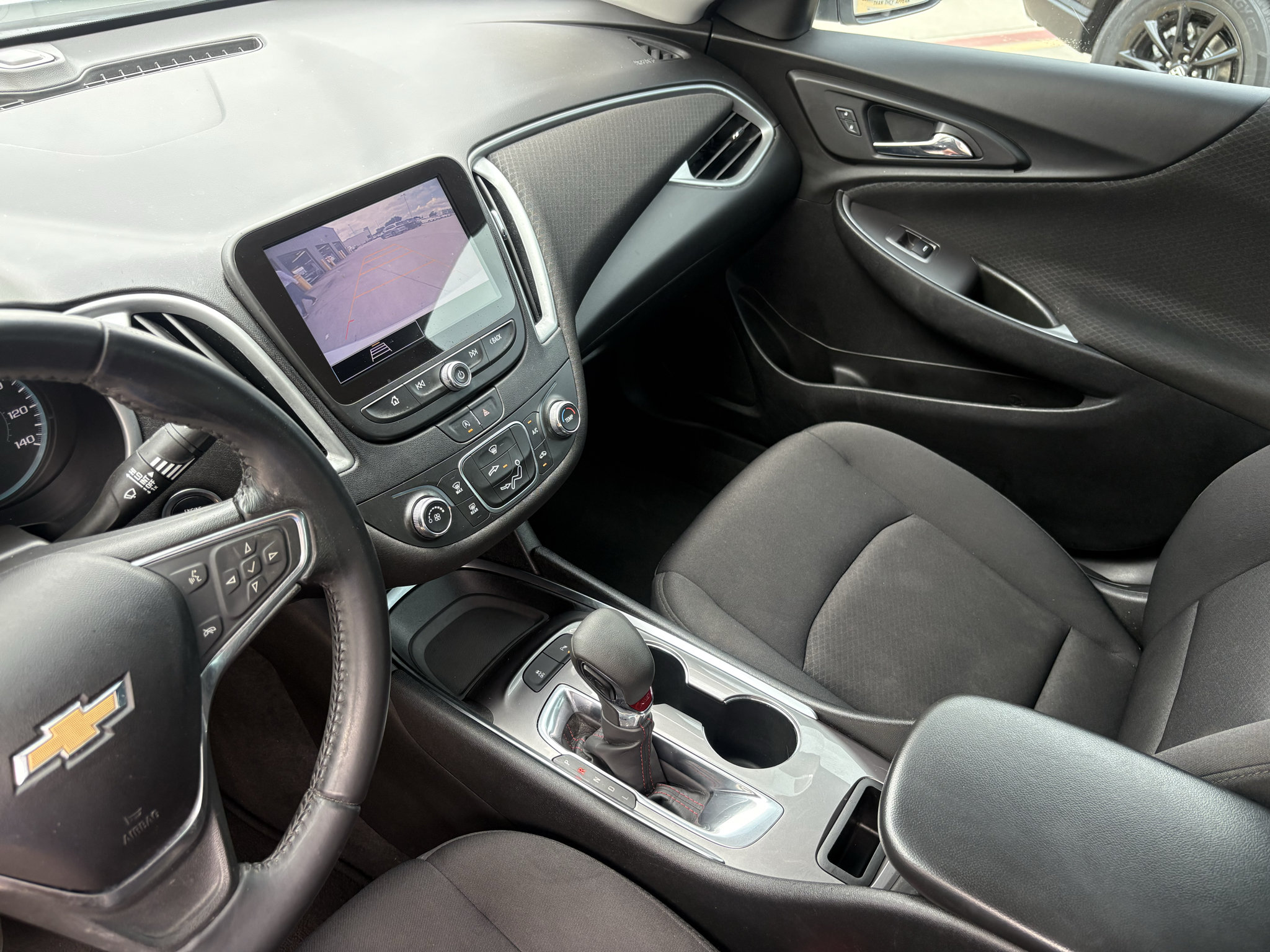 Used 2021 Chevrolet Malibu RS FWD image 16