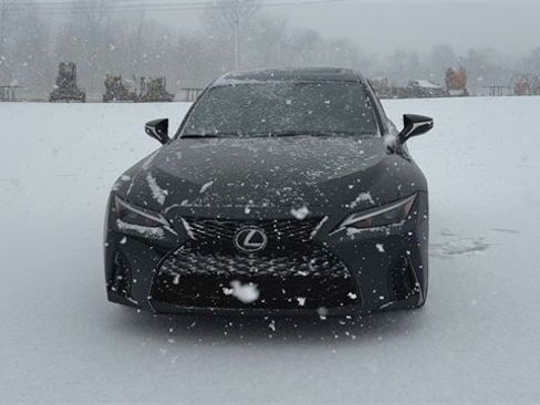 Used 2023 Lexus IS 350 F Sport image 3