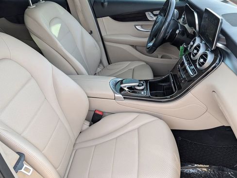 Certified 2018 Mercedes-Benz GLC 300 4MATIC image 12