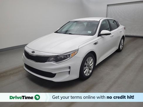 Used 2018 Kia Optima LX w/ 17" Alloy Wheels Package image 1