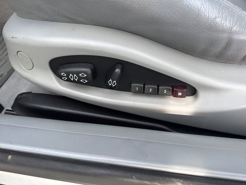 Used 2001 BMW 325Ci Coupe image 10