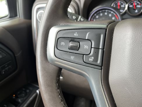 Used 2022 Chevrolet Silverado 1500 LTZ RWD image 23