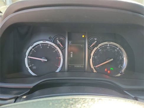 Used 2022 Toyota 4Runner Limited image 17