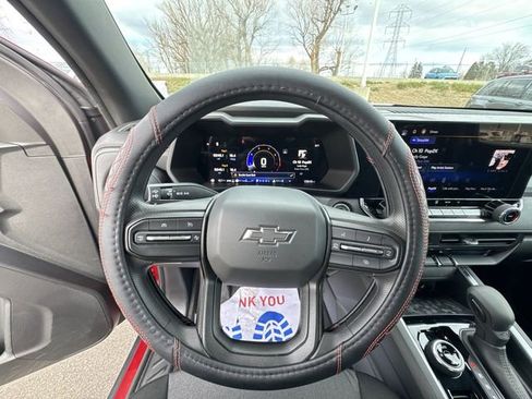 Certified 2024 Chevrolet Colorado Trail Boss w/ Advanced Trailering Package image 11
