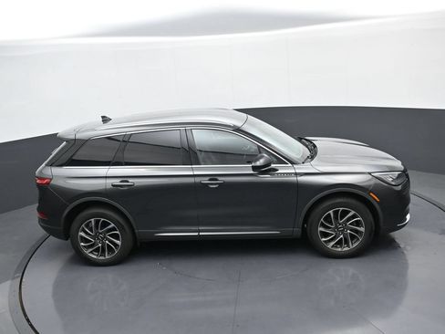 Used 2020 Lincoln Corsair AWD w/ Equipment Group 101A image 35