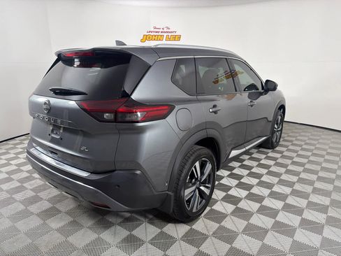 Used 2023 Nissan Rogue SL w/ SL Premium Package image 6