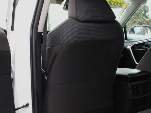 Used 2024 Toyota RAV4 LE image 19